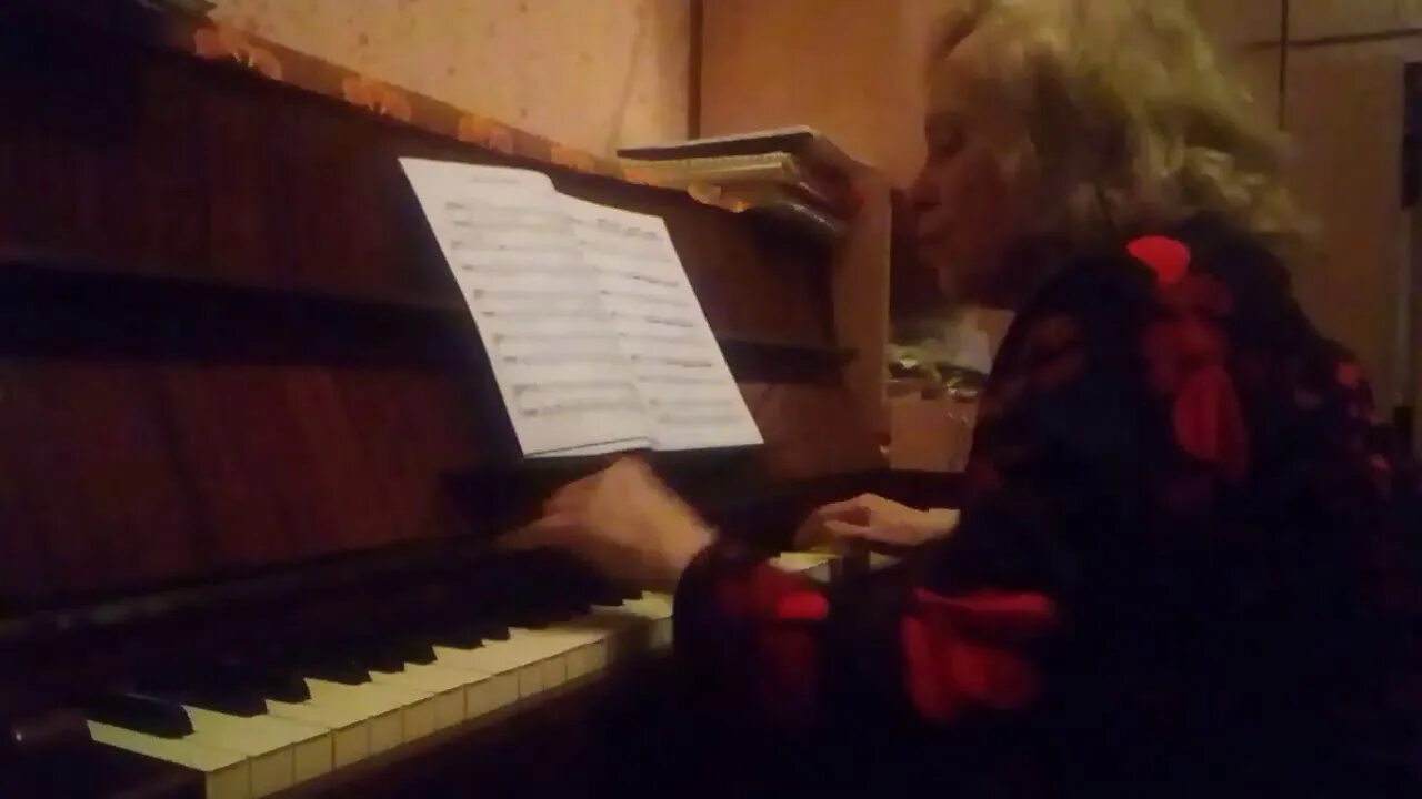 Шварц белые ночи. Мосты санкт петербурга презентация. Спасибо питер. Мелодии белой ночи 1976. Шварц мелодия белой ночи.