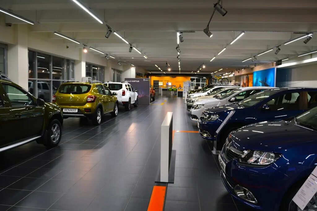 ситроен эксис. тринити моторс автосалон тверская. автоцентр на яузе краснобогатырская. краснобогатырская автосалон. москва, ул.