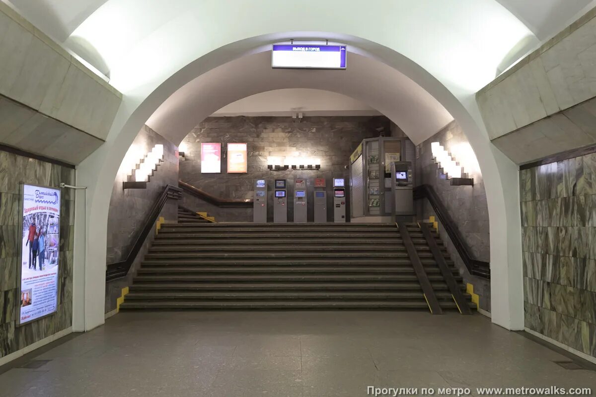 Метро приморская купить. Станция метро Приморская Санкт-Петербург. Станция Приморская СПБ. Приморская (станция метро). Приморская метро СПБ.