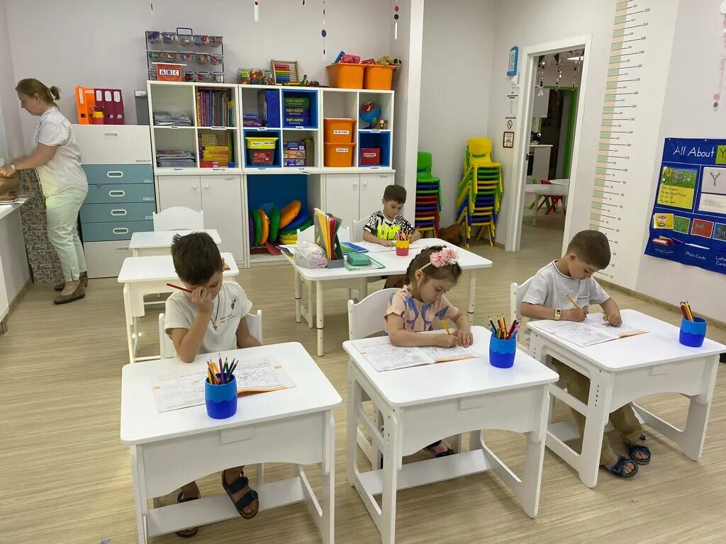 Детский сад english preschool discovery. Детский клуб. English preschool discovery. Английский детский сад discovery. Английский детский клуб дискавери москва.
