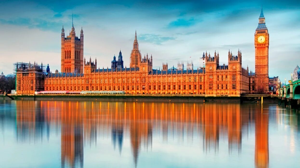 Парламент великобритании. Houses of parliament in britain. Биг бен и вестминстерский дворец. Здание парламента - вестминстерский дворец. Вестминский дворец лондон.