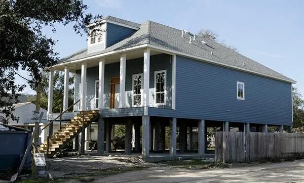 Pin en architect Casas en colinas, Casas, Casas en terreno inclinado