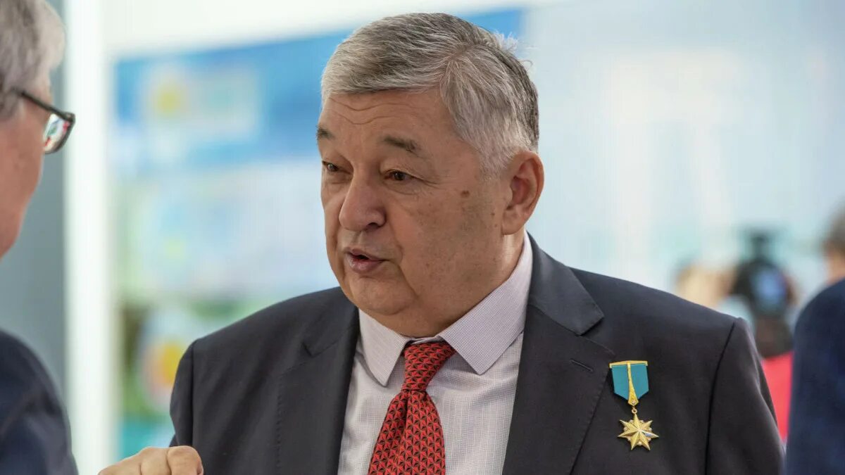 Алтынбаев. Алтынбаев. Алтынбаев. Алтынбаев. Мухтар капашевич алтынбаев.