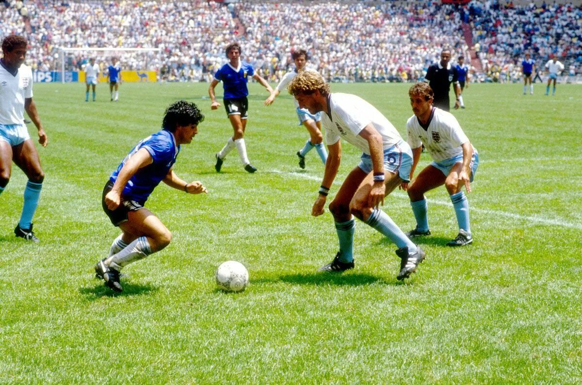 World cup soccer. Марадона Аргентина Англия 1986. Диего Марадона ЧМ 1986. Аргентина Англия ЧМ 1986.