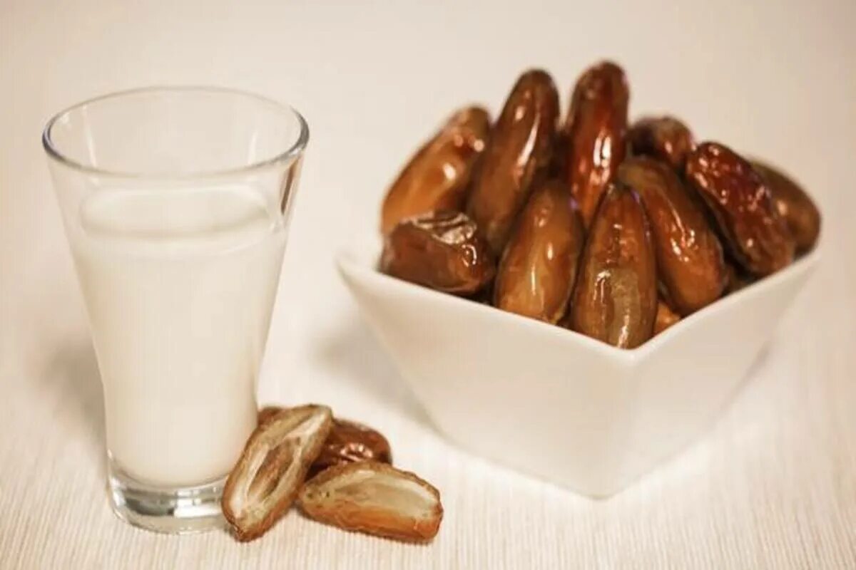 Eat dates
