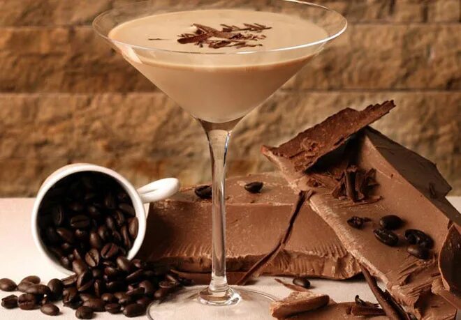 Коктейль choco. Коктейль шоколадный. Шоколадный мартини. Горьковатый шоколадный напиток. Мартини с шоколадом.