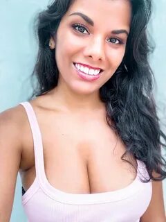 Игры похожие на Shrine Maidens of the Unseelie Court 