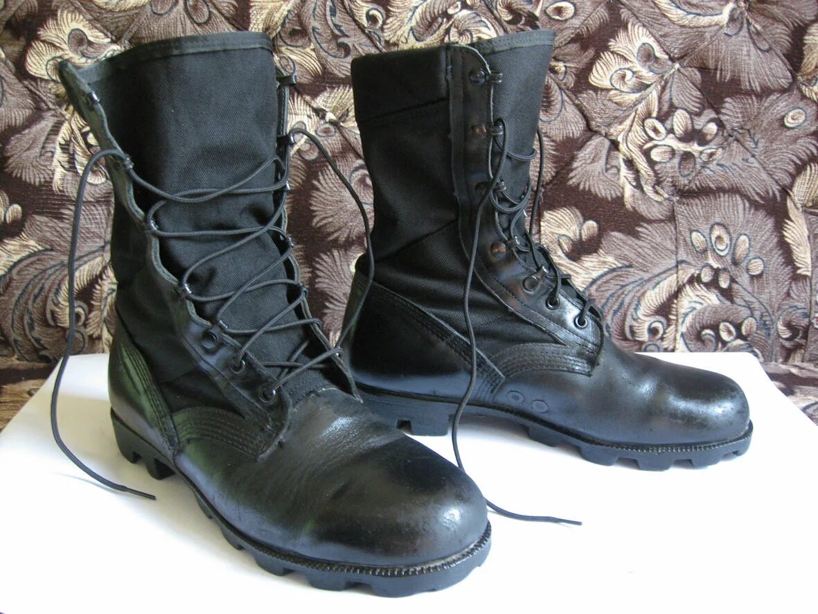 Песню кожаные сапоги. Wellco берцы Джангл. Wellco Blast Boot. Берцы Джангл песок. Кожаные сапоги для леса.