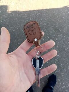 Телефон находит ключи