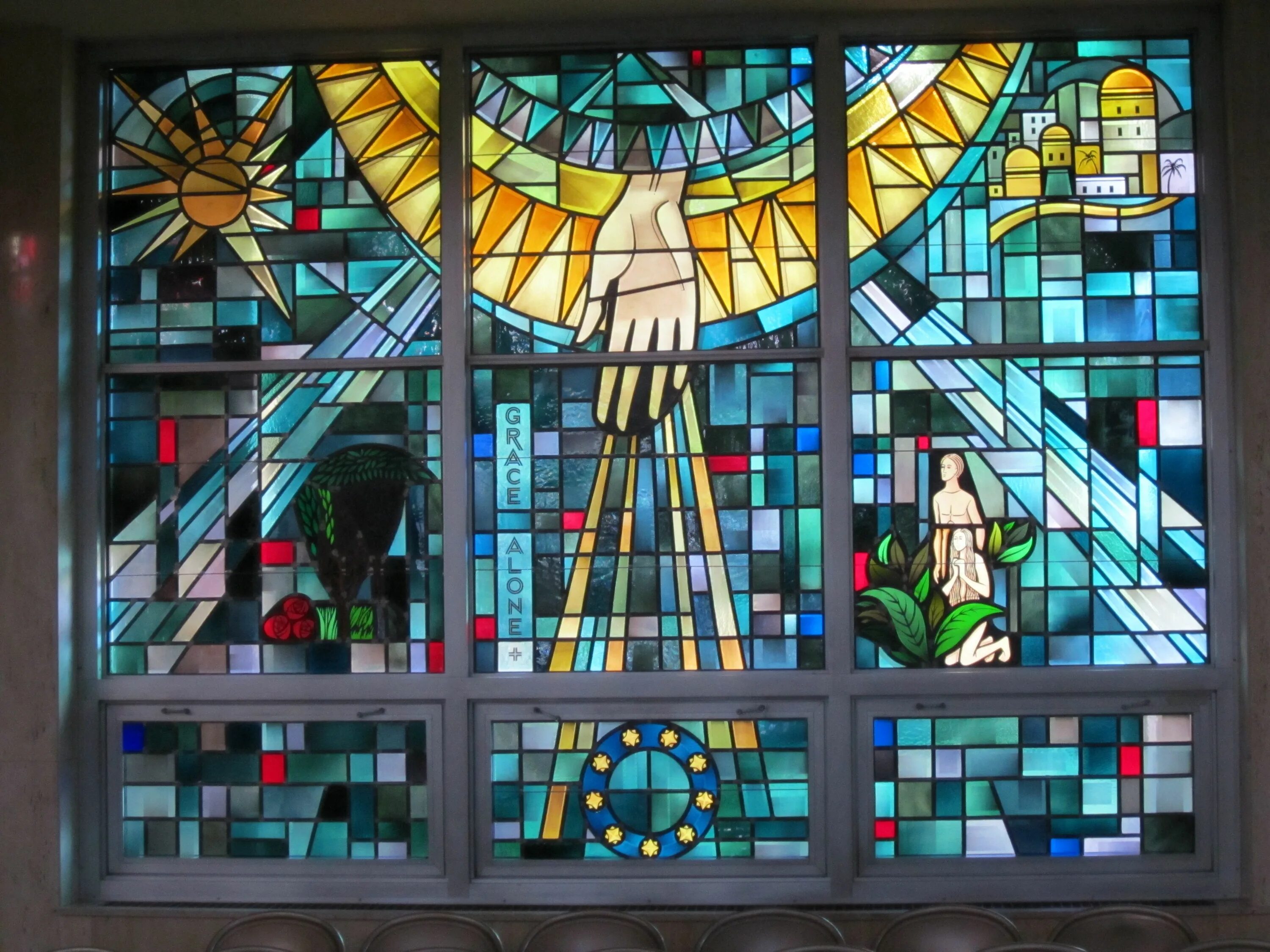 Спечной витраж. Монастырь джарроу витраж. Фреска мозаика витраж вид искусства. Витражная живопись кратко. Составляющие витража.