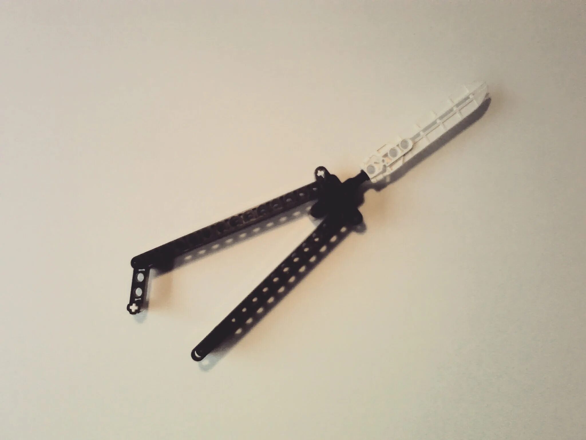 Как сделать из конструктора нож. Lego balisong. lego butterfly knife. mini lego нож бабочка самоделки. lego 1:1 scale balisong butterfly knife.