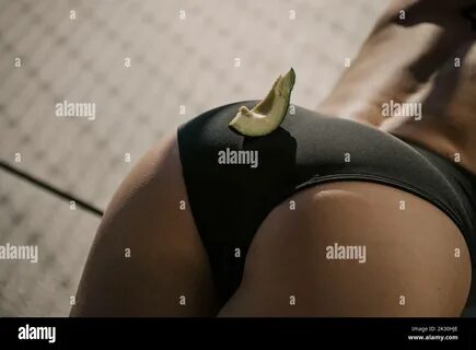 Women's butts, Women buttocks hi-res stock photography and images - Al...