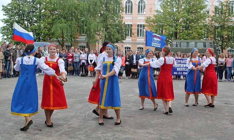 Погода сураж брянская область на 10. Г Сураж Брянской области. Город Сураж Белоруссия. Сураж (Витебская область). Численность Суража Брянской.