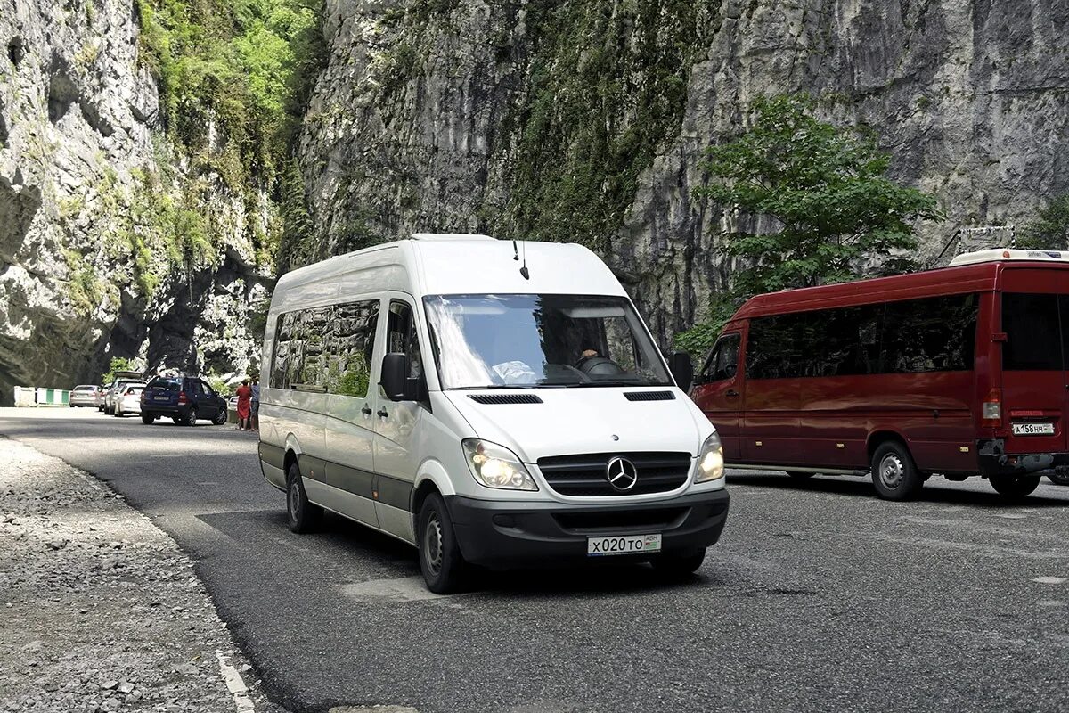 Автобусы в абхазии. Mercedes-benz sprinter абхазии 074. mercedes-benz sprinter абхазии 074 серый. автобусы абхазии 2025. mercedes-benz sprinter экскурсия по абхазии номер 074.