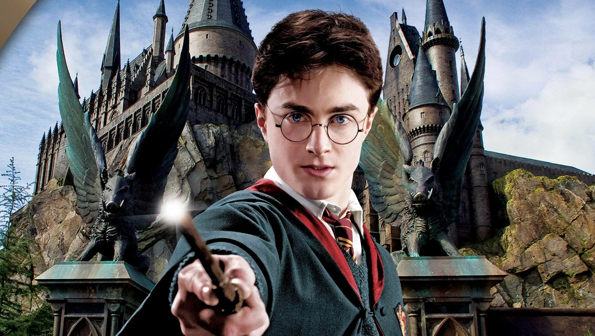 Легенда на английском с русскими субтитрами. The Wizarding World of Harry Potter Хогвартс.
