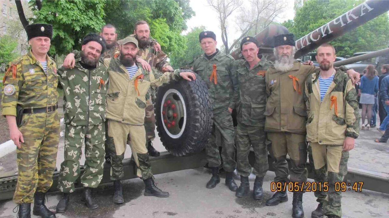 Батальона луганск. Батальоны ЛНР. Батальон август Луганск. Батальон Донбасс 2015. Батальон Донбасс Лисичанск.