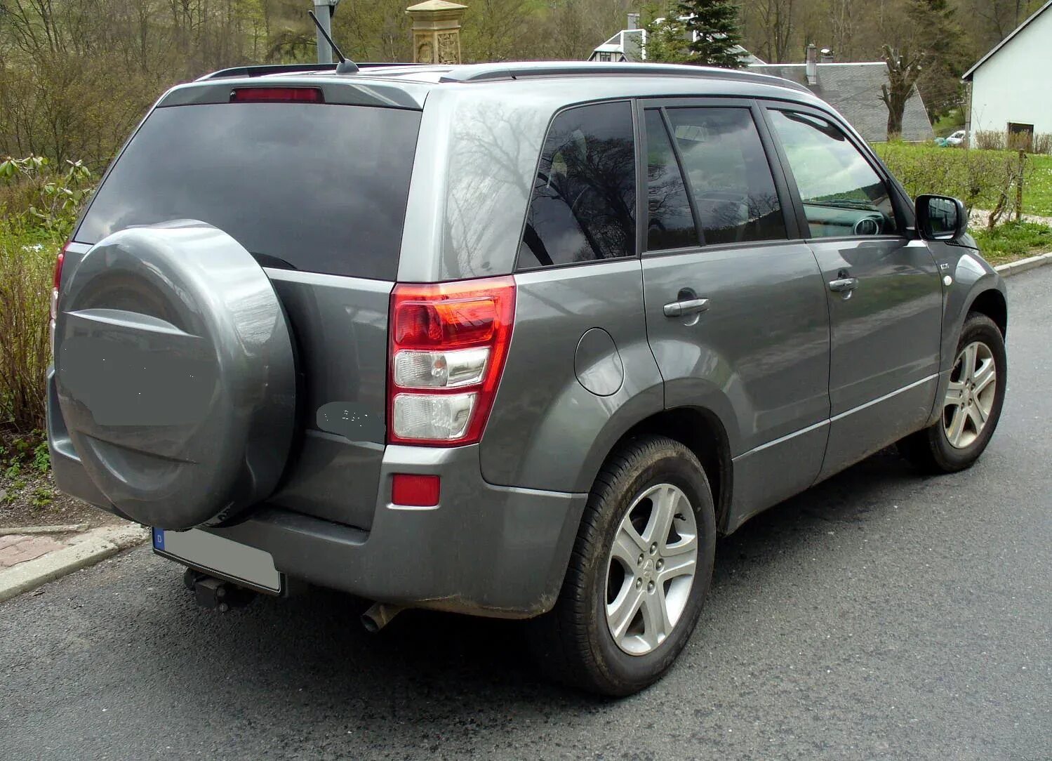 Стекло suzuki vitara. Suzuki Grand Vitara 2008 с зажи. Сузуки Гранд Витара 97. Сузуки Гранд Витара 2008 2.0. Suzuki Grand Vitara 2005-2015.