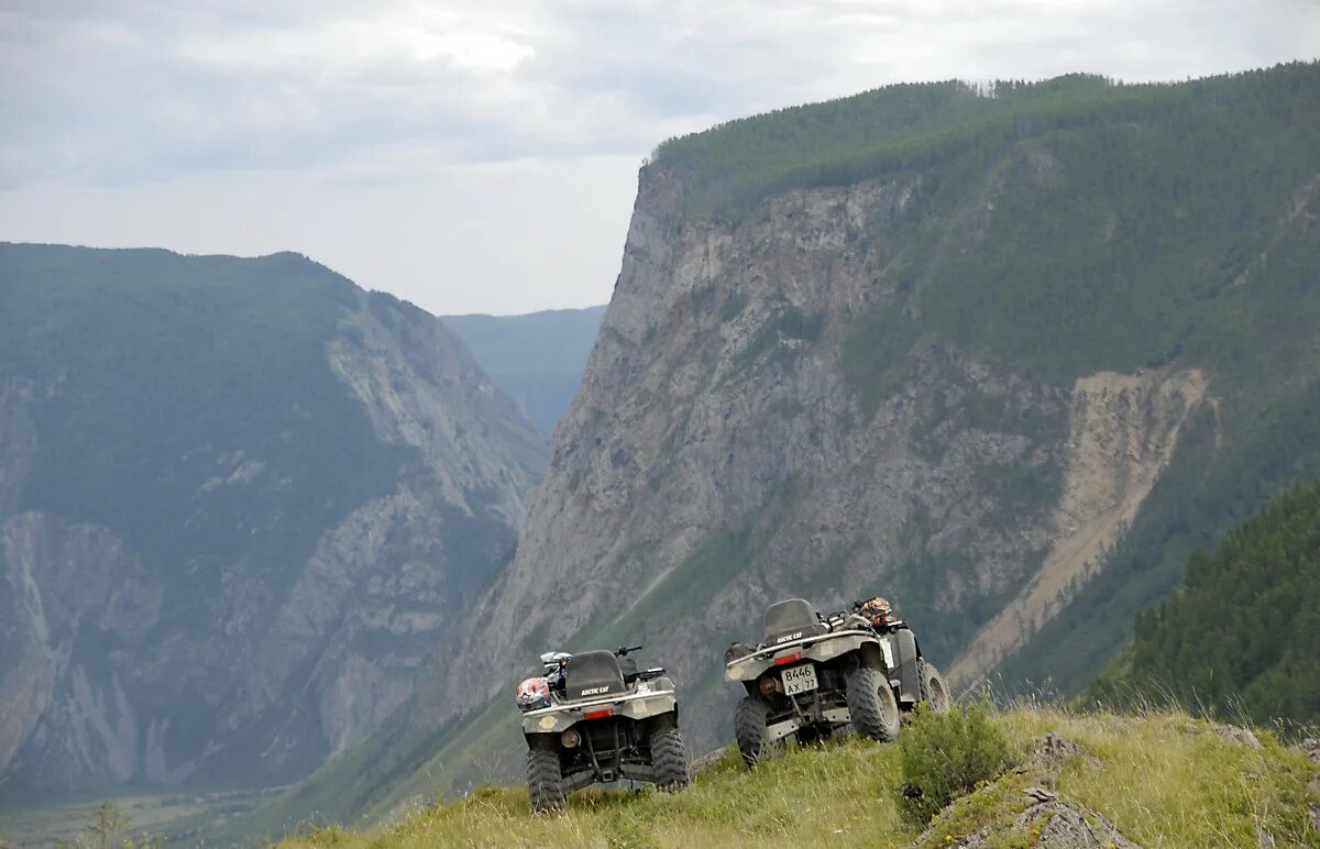 Дорога акташ кату ярык. Кату ярык машина. Алтай переводл катуярык. Перевал кату-ярык горный алтай дорога. Перевал кату-ярык горный алтай на карте.
