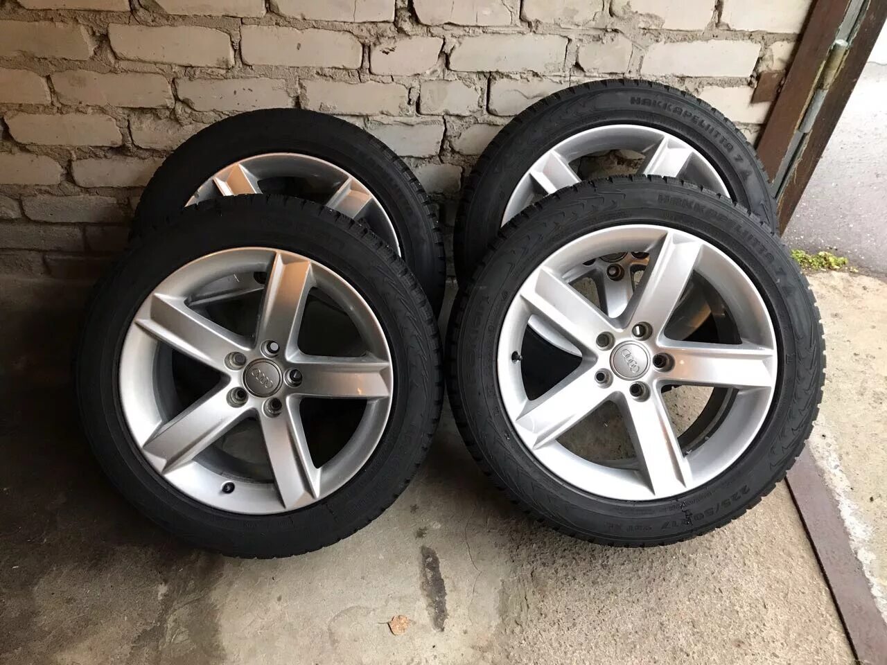 225 50 R17 Audi. 245/45r17 Ауди. 225/45 R17 Audi a6. 17 Колеса 245 45 Audi. Колеса 225 45 купить