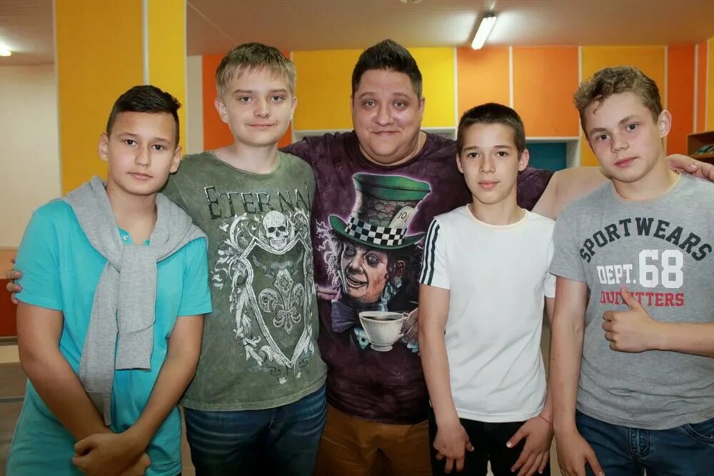 Лагерь дружба чапаевск. News camp. Лагерь успех. Лагерь хоббит ульяновск. News camp.