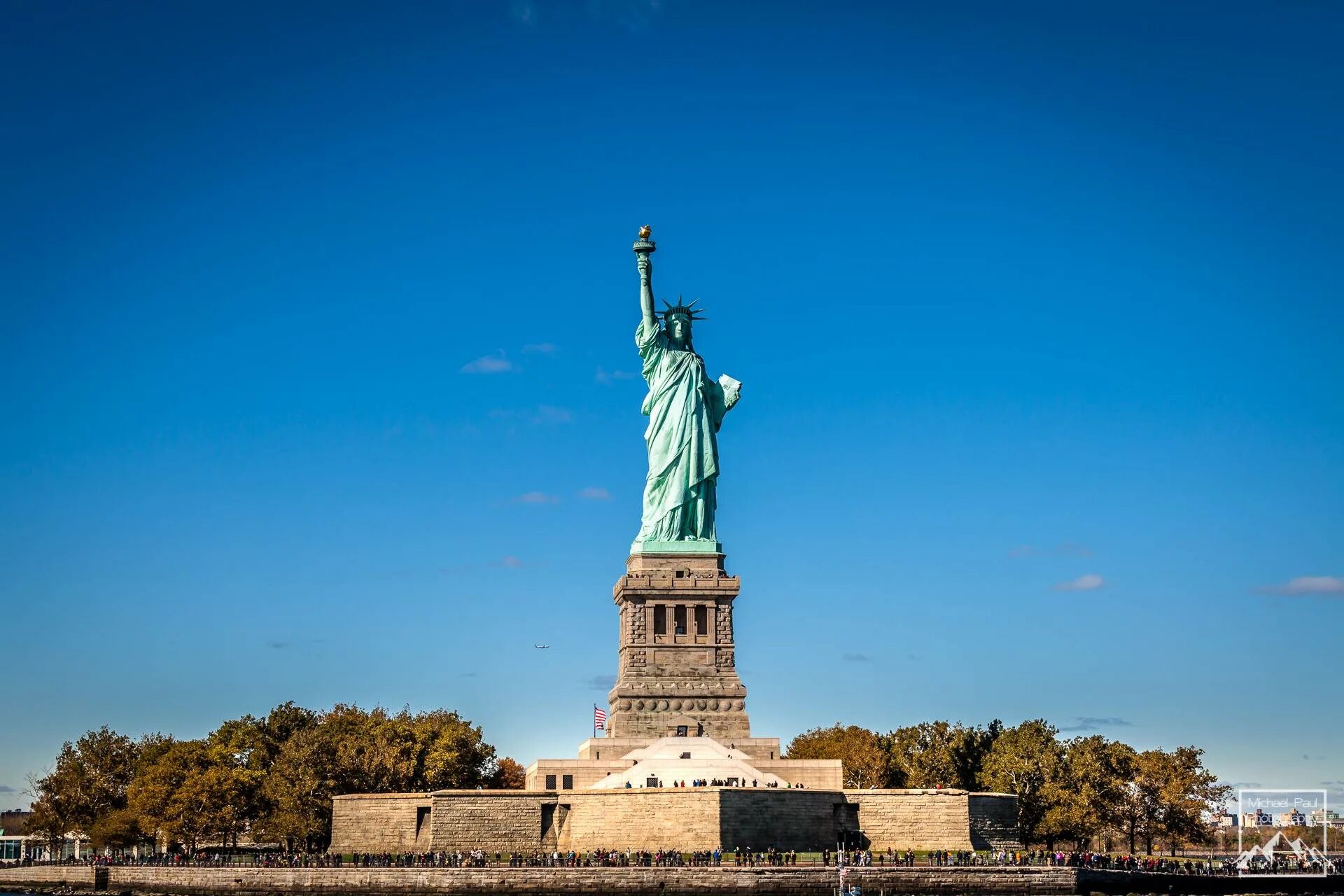 Страна где статуя свободы. Статуя свободы США. Статуя свободы Нью-Йорк. Достопримечательности США статуя свободы. Статуя свободы символ Нью Йорка.