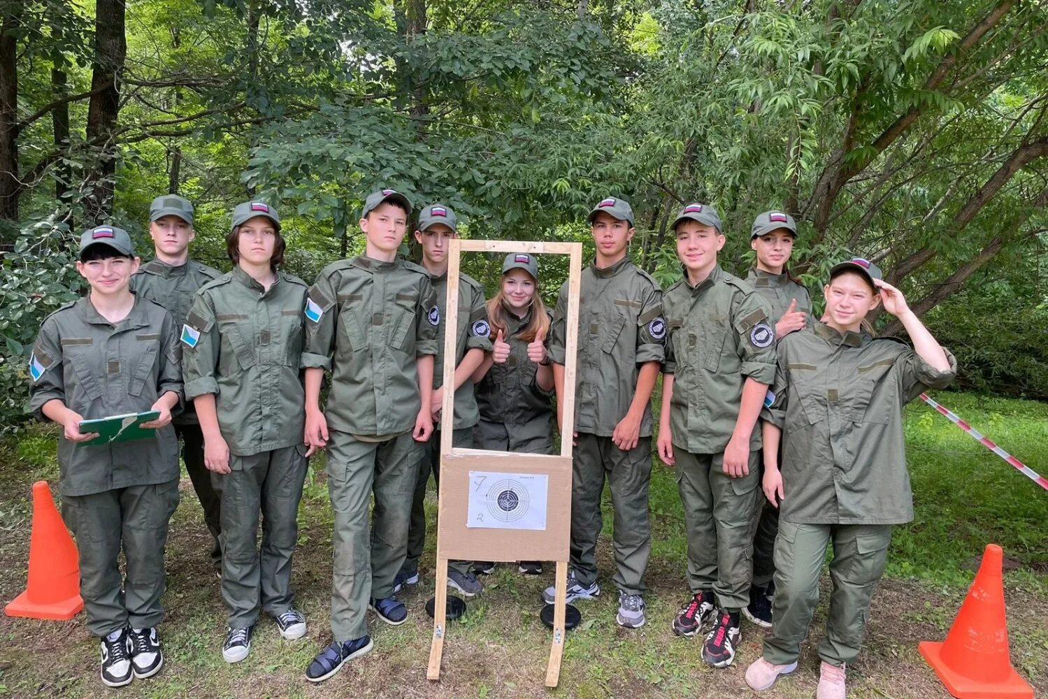 Время героев новости. Военно патриотический лагерь. Военный лагерь для детей. Военно-спортивный лагерь. Лагерь Патриот.