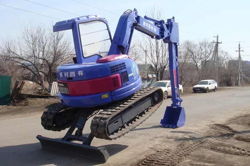 Мини экскаватор kobelco sk15. Коматсу 50 uu. Генератор мини экскаватор янмар. Маленький экскаватор. Японские экскаваторы владивосток.