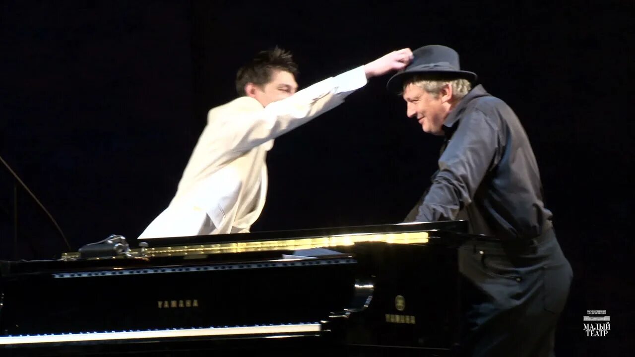 Легенда о пианисте 2021. Новеченто легенда о пианисте. Легенда о 1900 фильм. Легенда о пианисте фильм 2002. Фильм 1900 легенда о пианисте.