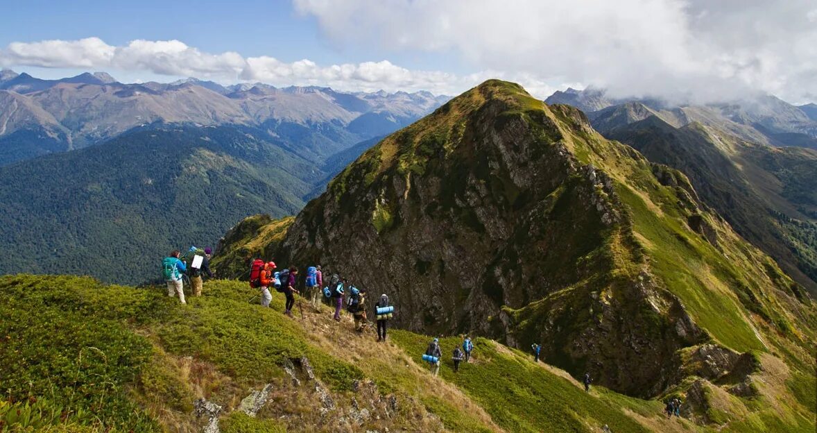 Сочи экскурсии в горы. Сочи экскурсии в горы. Бзерпинский карниз сочи экскурсии. Красная поляна сочи фуникулер. Сочи экскурсии в горы.