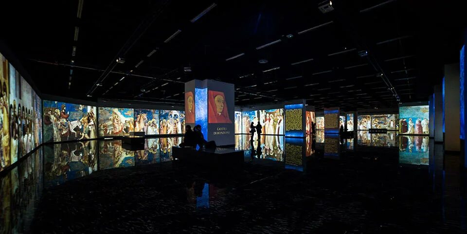 люмьер холл айвазовский кандинский. люмьер холл айвазовский ожившие полотна москва. кинотеатр спб холл. живые полотна спб. люмьер холл айвазовский ожившие полотна москва.