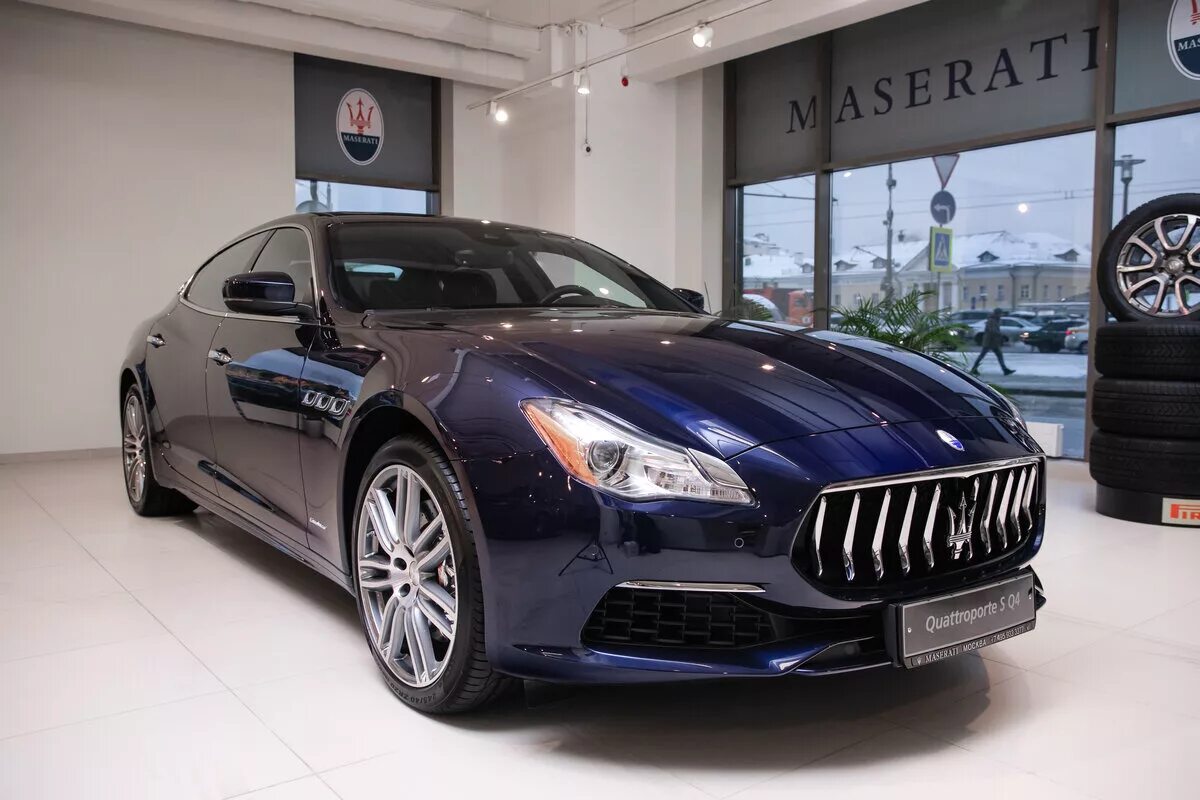 Мазерати цена. Мазерати Кватропорте 2020. Мазерати Кватропорте 2017. Maserati Quattroporte s q4 vi Рестайлинг. Maserati Quattroporte Рестайлинг.