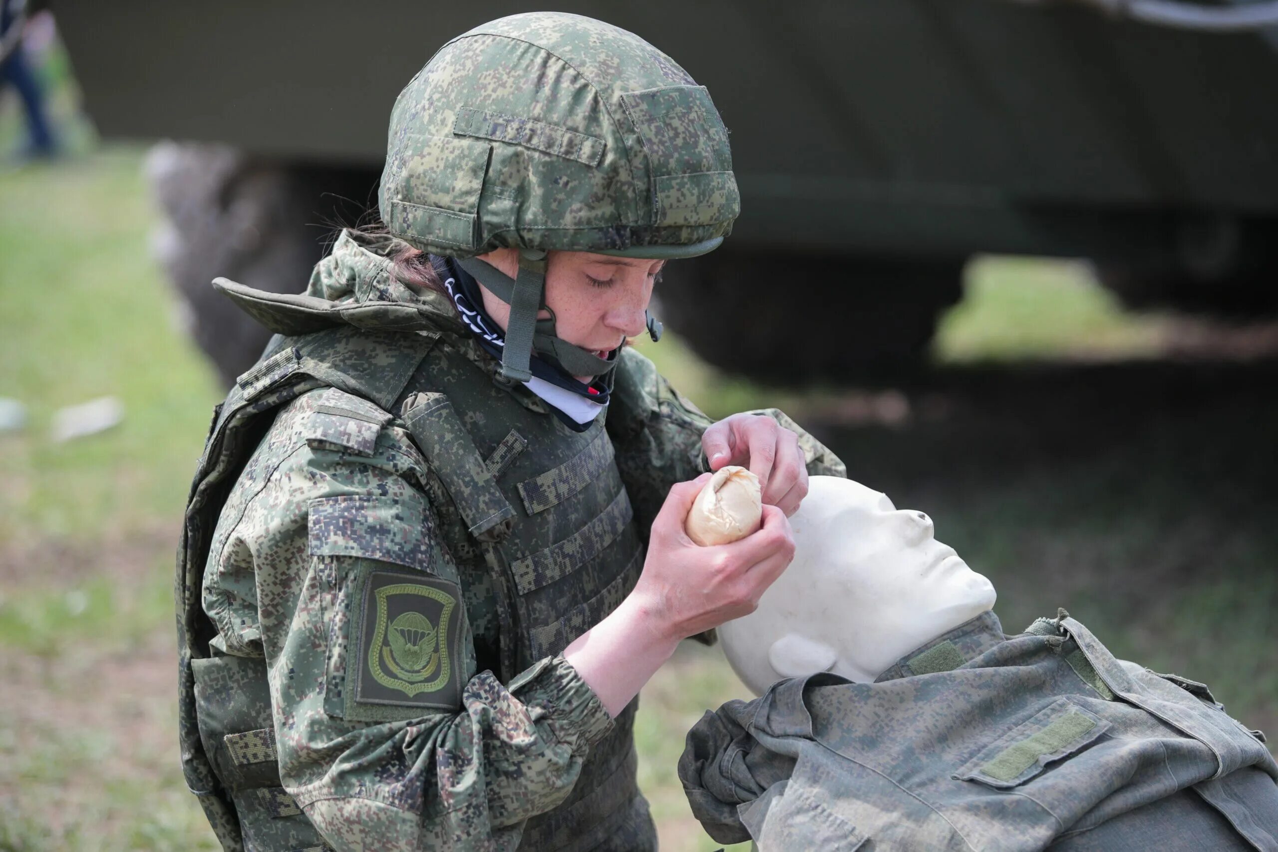 Военная подготовка. Медицинские войска. Подготовка военнослужащих.