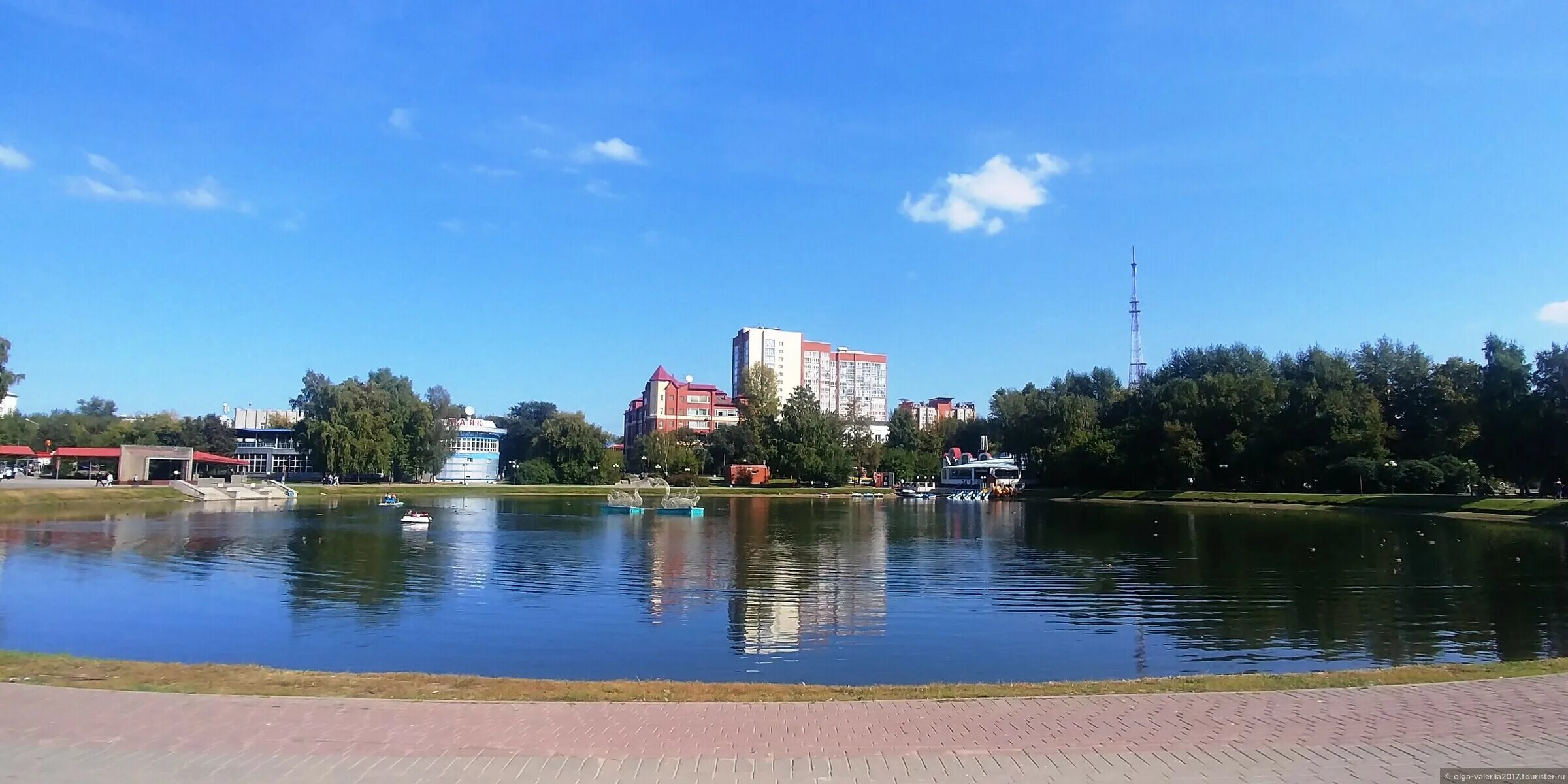 Белое озеро видное. Белое озеро Томск. Озеро в Реутове. Озеро белое Калининград. Белое озеро Томск улицы