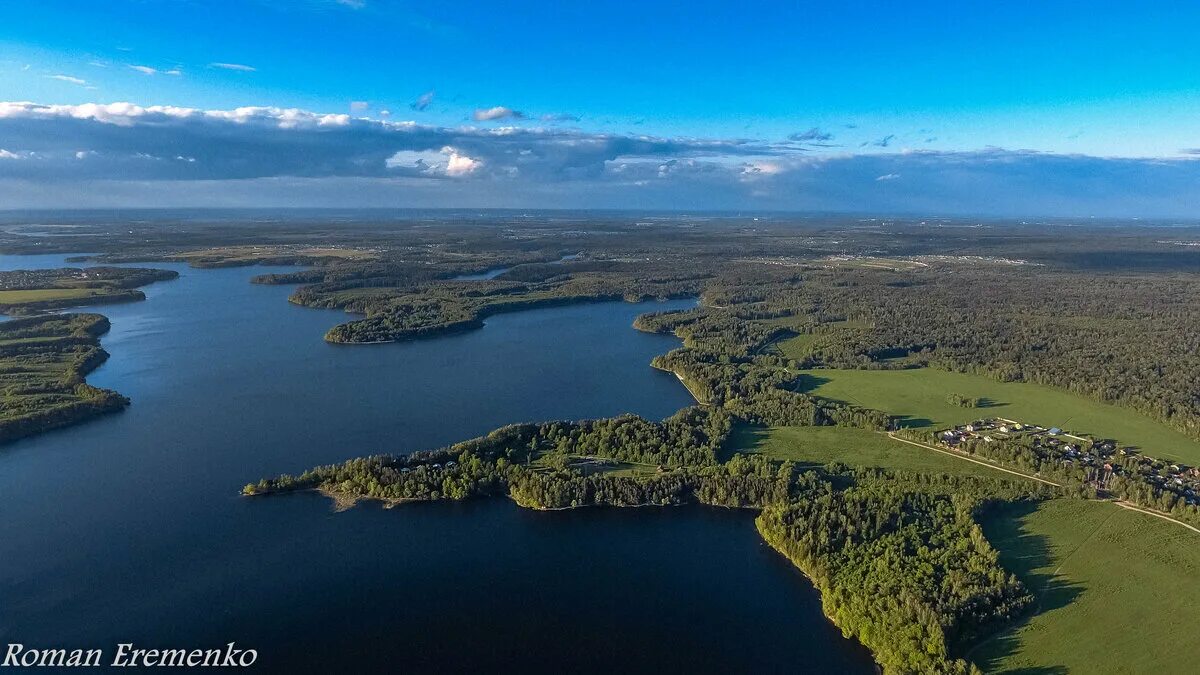 Гидроузел имени куйбышева. Истринское водохранилище плотина. Истринское водохранилище гидроузел. Истринское водохранилище плотина Куйбышева. Гидроузел Куйбышева Истра.