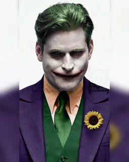 Crispin Glover: The Joker Batman film, Joker, Batman family