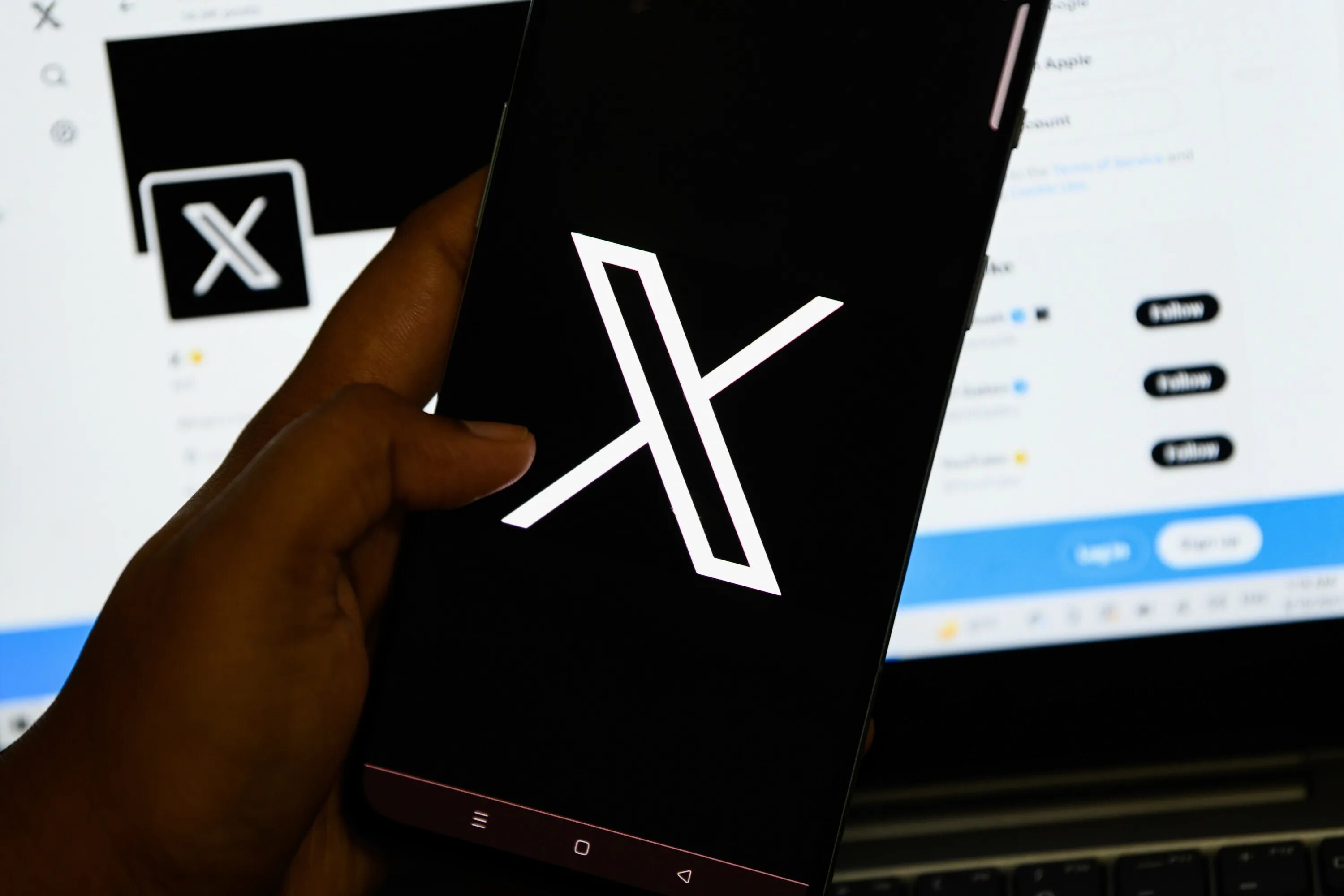 X twitter. Твиттер. Вид новый лого. Логотип twitter. Новый логотип твиттера.