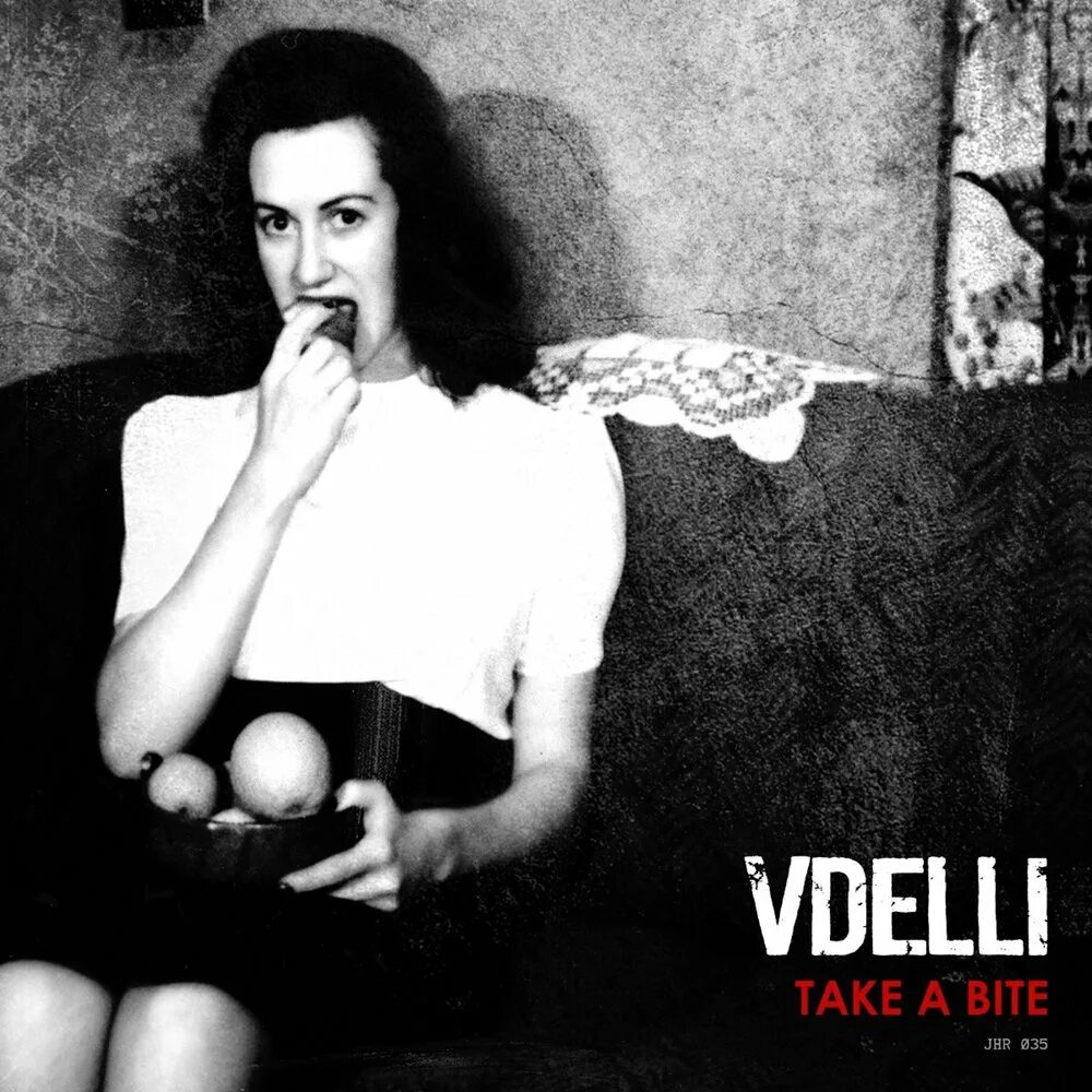 Take a bite песня