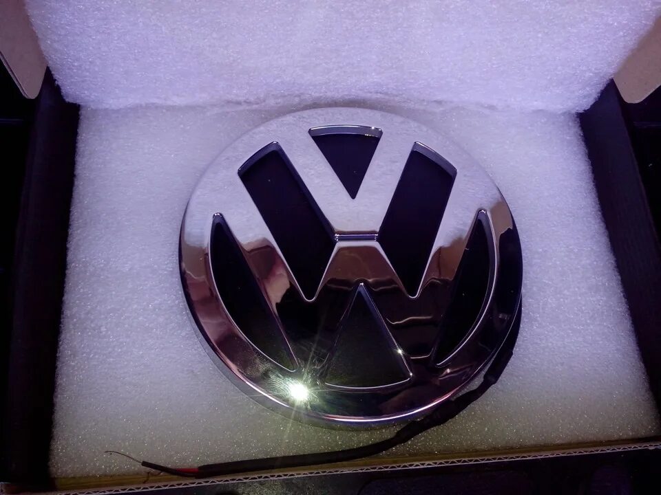 Volkswagen golf 3 шильдик оригинал. Шильдики volkswagen. Шильдики volkswagen. Golf 4 шильдик 1. Шильд фольксваген.