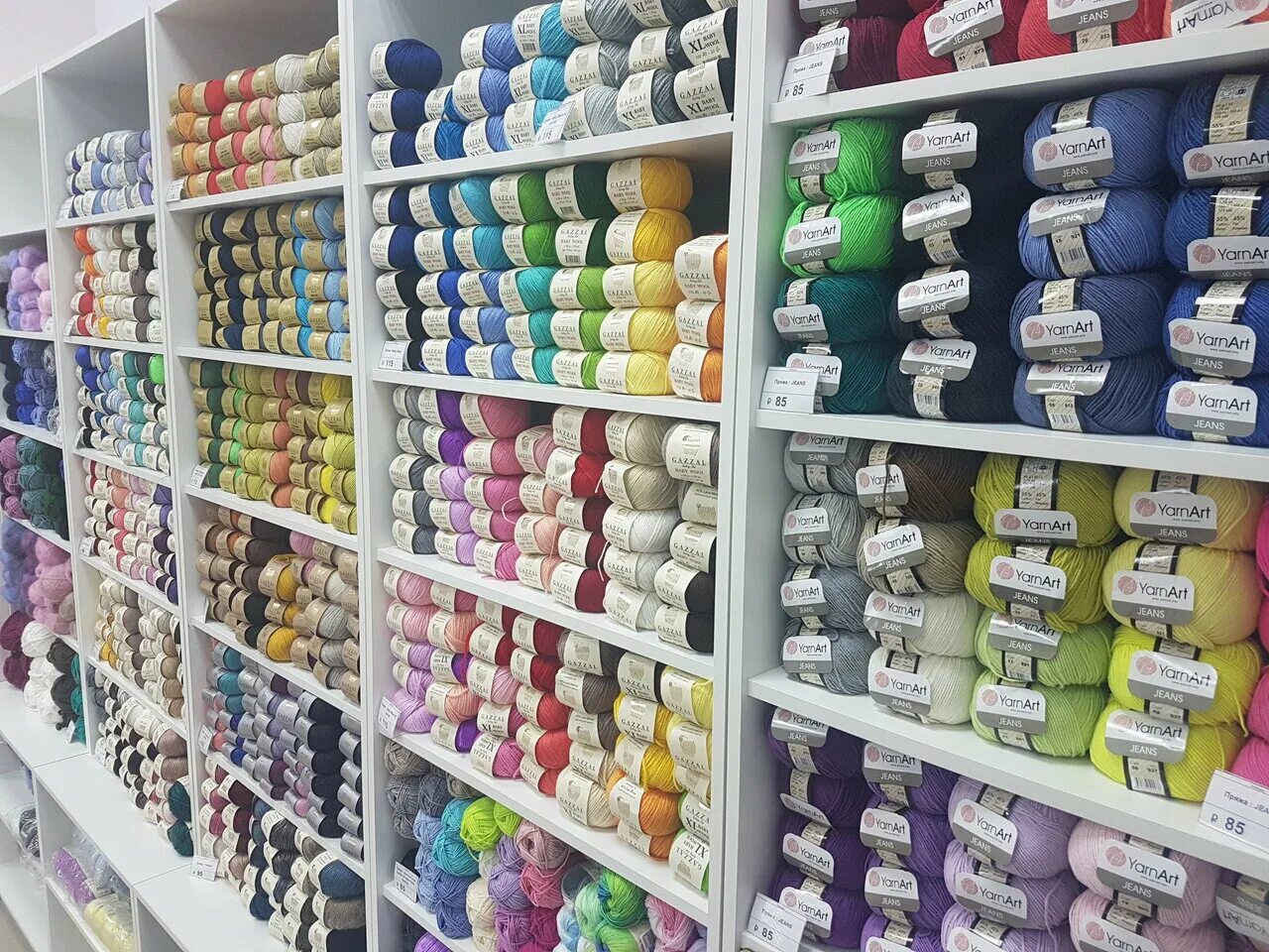 магазин пряжи и рукоделия. дешевый магазин рукоделия. материалы для рукоделия. иголочка набережные челны. магазин товаров для хобби.