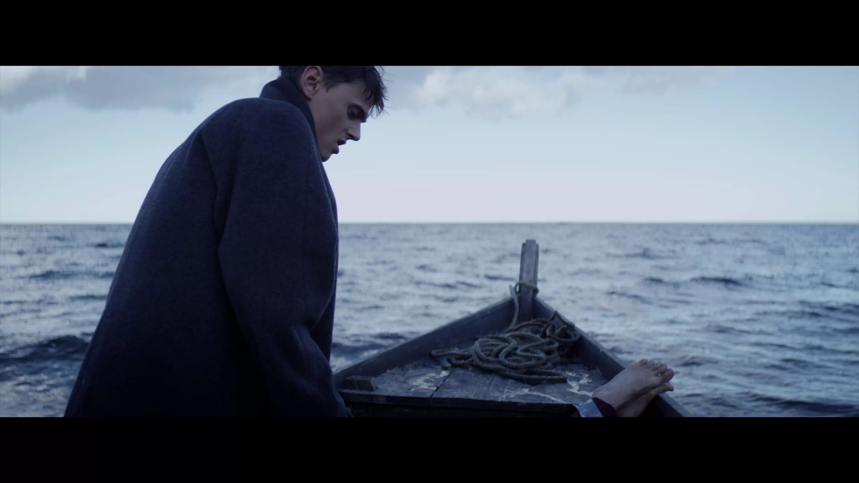 Мимо нас солнце алексеевн. Пьяное солнце speed up. Один день фильм. Alekseev обложка альбома. Пьяное солнце speed up.