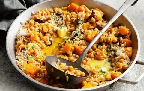 Плов с нутом и мясом