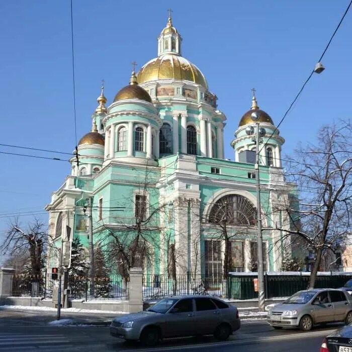 Елоховская галерея. Бауманская храм Елоховский.