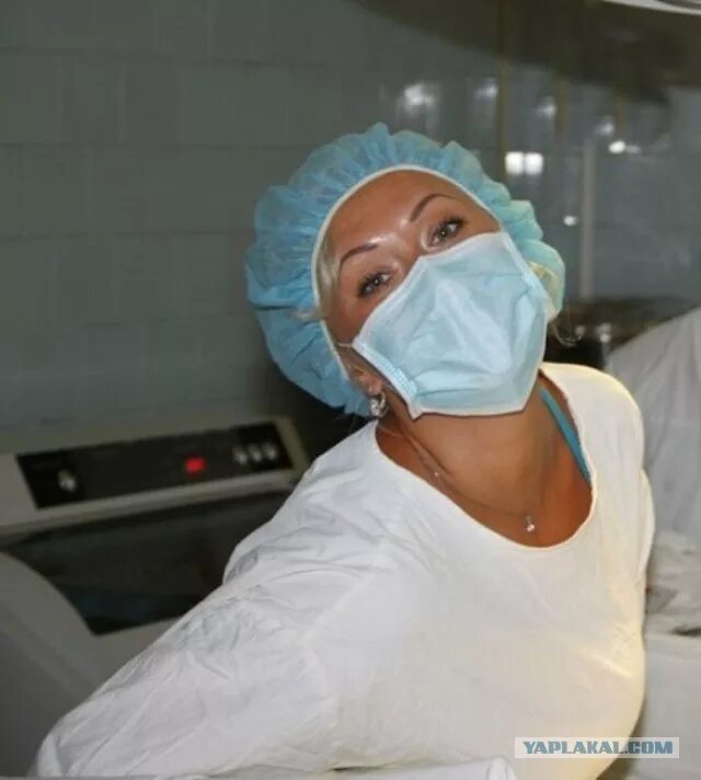 красивые медсестры на работе. красивые медсестры. молодые медсестры. красивая медсестра в больнице. девушка медсестра.