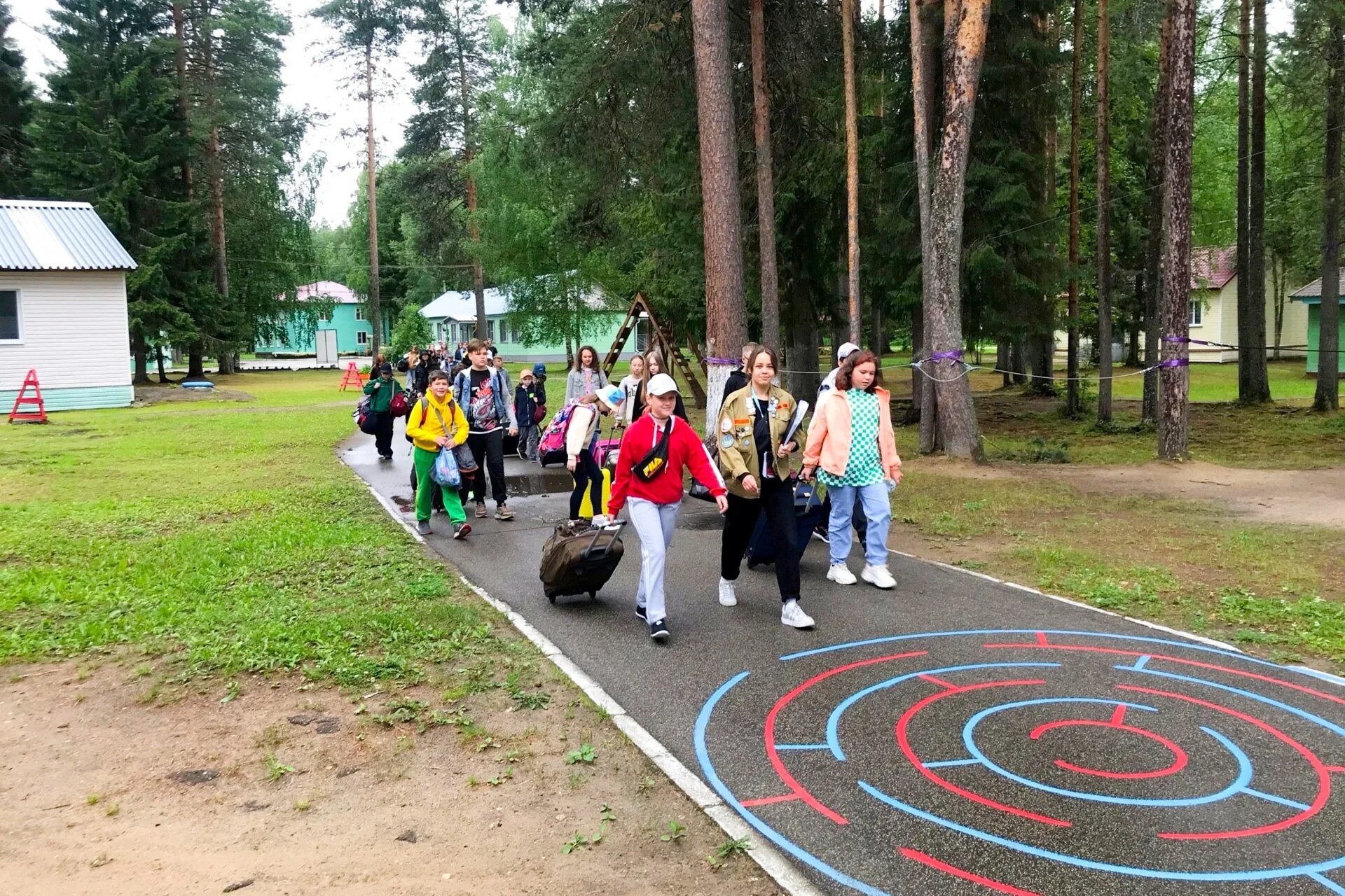 7 5 дол. Лагерь Гренада. Гренада лагерь Сыктывкар. Лагерь Заря. Лагерь Черноморская Зорька.