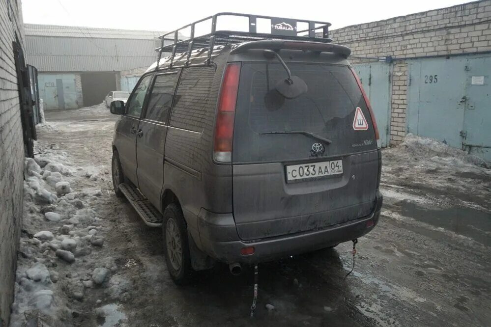 Багажник таун айс. Багажник на крышу Тойота Таун айс Ноах. Toyota Town Ace багажник. Ноах багажник 50 Town Ace. Town Ace kr42 багажник на крышу.