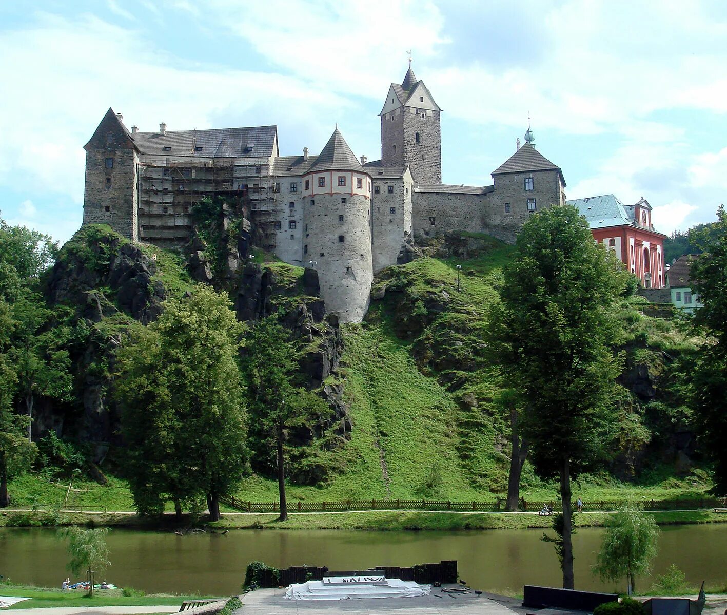 Castle in the Woods