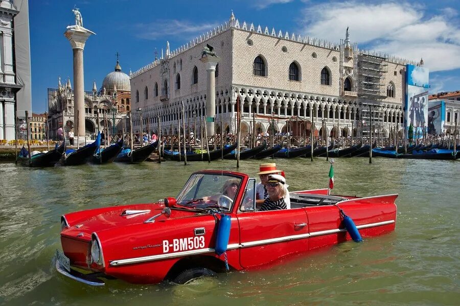 Венеция дороги для машин. Венеция машины. Венеция машины. Дорога в венецию. Венеция автомобильные дороги.