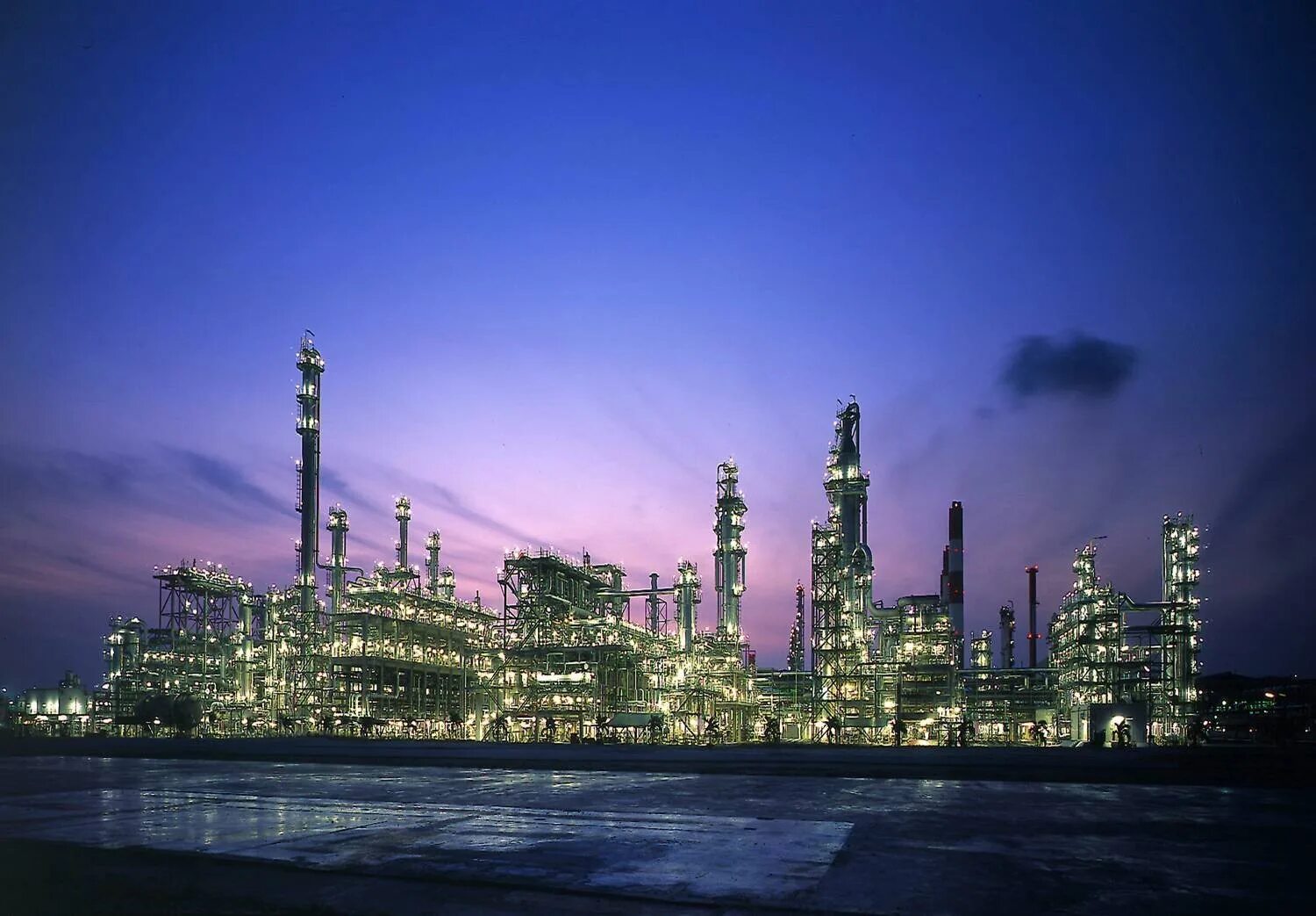 Нефтеперерабатывающие заводы список. Нефтеперерабатывающие заводы список