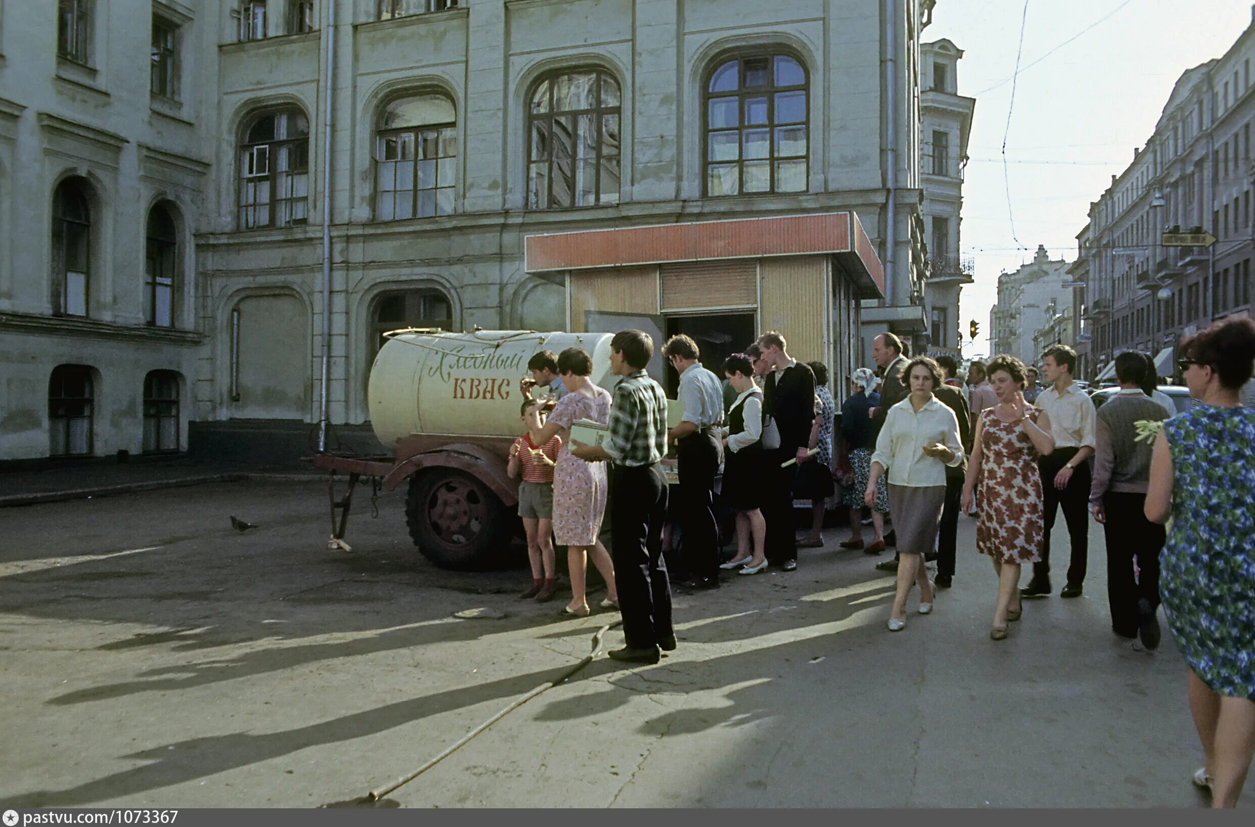 Произведения 80 годов. Жизнь в СССР В 80-Е. Город Советский Союз в 80е. Москва 1968. Жизнь в СССР В 70-80 годы.