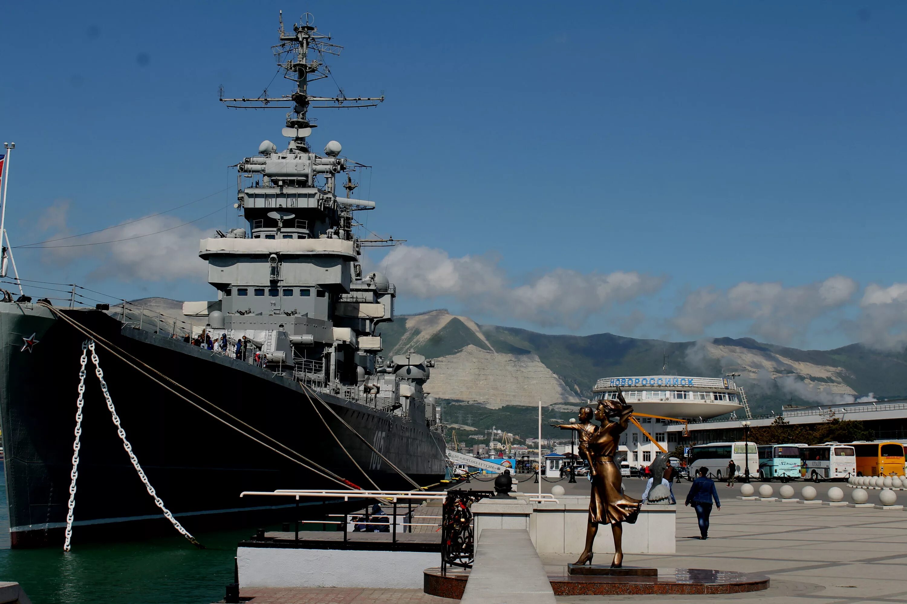 Новороссийск основание города. Работа в новороссийске. Дореволюционный новороссийск. Хх новороссийск работа. История новороссийска.